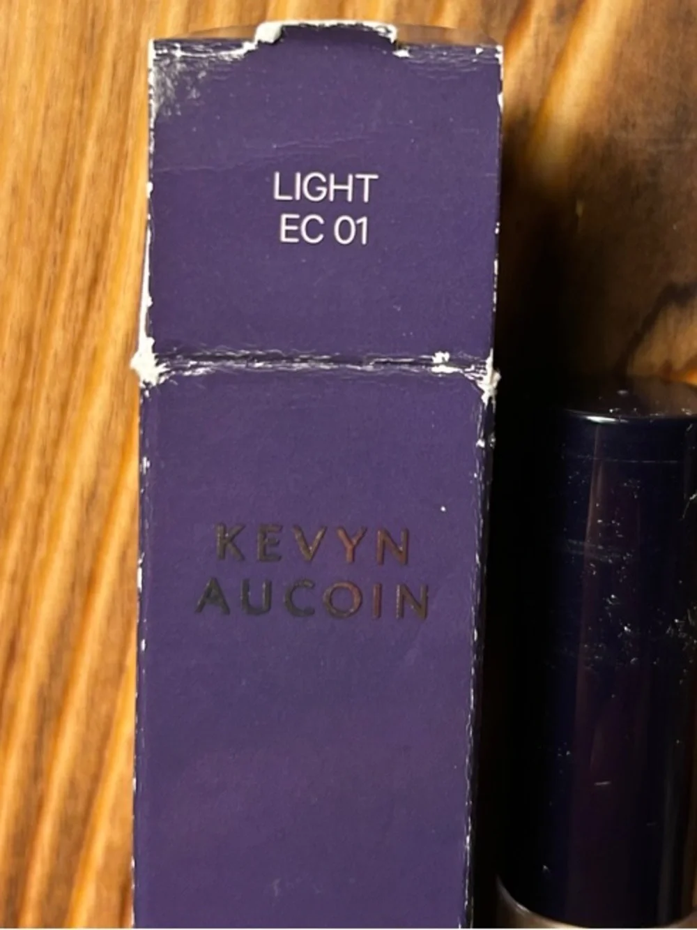 Kevyn Aucoin Concealer - Light Beige Shade